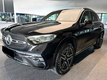 Mercedes GLC C254/X254 2025 MERCEDES-BENZ GLC 300 e 4-Matic AMG Line 2.0 (360KM) 2025, zdjęcie 1