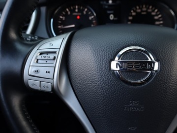 Nissan Qashqai II Crossover 1.2 DIG-T 115KM 2014 Nissan Qashqai 1.2 DIG-T, Salon Polska, VAT 23%, zdjęcie 16