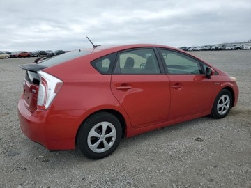 Toyota Prius III 2012 Toyota Prius 2012 1.8l 1.8 Hybryda 98KM, zdjęcie 3