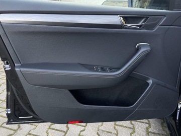 Skoda Superb III Kombi Facelifting 2.0 TSI 190KM 2022 Skoda Superb Style ! Tempomat ! Podgrzewane Fotele, zdjęcie 10