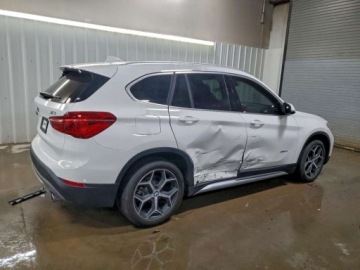 BMW X1 F48 2017 BMW X1 2017 BMW X1 XDRIVE28I 2.0 Benzyna 228KM, zdjęcie 2