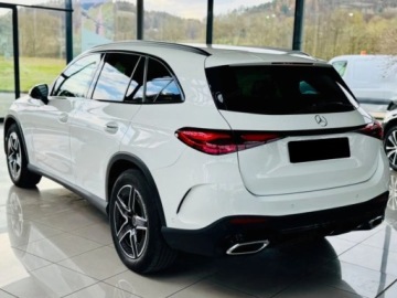 Mercedes GLC C254/X254 Coupe 2.0 300 258KM 2026 MERCEDES-BENZ GLC 300 4-Matic AMG Line 2.0 (258KM) 2026, zdjęcie 3