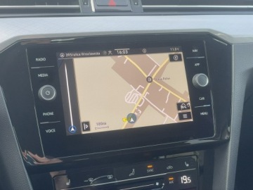 Volkswagen Passat B8 Variant Facelifting 2.0 TDI SCR 150KM 2023 Volkswagen Passat Variant 2.0 TDI 150KM krajowy, zdjęcie 21