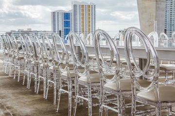 KRZESŁO BANKIETOWE WESELNE PRZEZROCZYSTE CHIAVARI PHOENIX PP transparentne