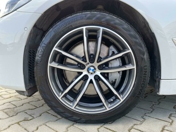 BMW Seria 5 G30-G31 Touring Facelifting 3.0 530d 286KM 2021 BMW 530 BMW 530d xdrive 286KM, zdjęcie 8
