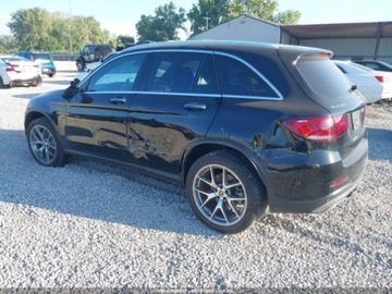 Mercedes GLC C254/X254 2022 Mercedes-Benz GLC 300 4Matic 2022 2.0l 2.0 Benzyna 255KM, zdjęcie 3