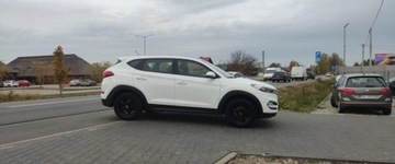 Hyundai Tucson III SUV 1.7 CRDI 115KM 2017 Hyundai Tucson 1.7 diesel ,bezwypadek ,jeden wlasc ,serwis aso hyundai 1.7, zdjęcie 4