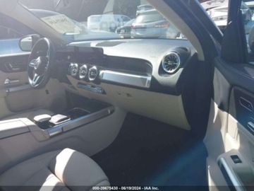 Mercedes GLB 2022 Mercedes-Benz GLB 2022 MERCEDES-BENZ GLB 250 2.0 Benzyna 221KM, zdjęcie 5