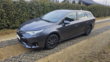 Toyota Avensis III Wagon Facelifting 2015 1.6 D-4D 112KM 2015 TOYOTA AVENSIS kombi (_T27_) 1.6 D4-D (WWT270_) 112 KM, zdjęcie 1