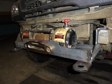 Пластина на лебедку Suzuki Grand Vitara I