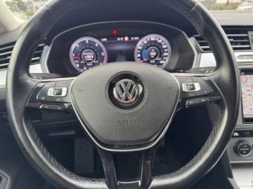 Volkswagen Passat B8 Limousine 1.6 TDI BlueMotion Technology 120KM 2016 Volkswagen Passat Virtual Cockpit*Podgrzewana kier, zdjęcie 25
