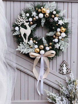 РОЖДЕСТВЕНСКИЙ ВЕНОК, ТВОРЕНИЕ ОЛЕНЕЙ, ДВЕРНОЙ ВЕНОК