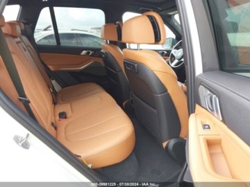 BMW X5 G05 M SUV 4.4 M 600KM 2022 BMW X5 2022r, M50I, 4.4L, XDrive 4.4 Benzyna 600KM, zdjęcie 11