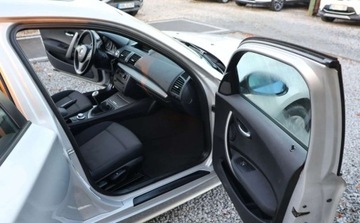 BMW Seria 1 E81/E87 Hatchback 5d E87 1.6 116i 115KM 2005 BMW Seria 1 ZADBANY, Szyberdach, Climatronic, El. Szyby, Czujniki Cofania, zdjęcie 10