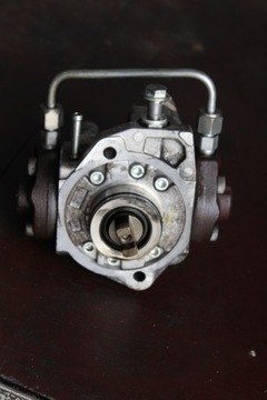 POMPA WTRYSKOWA AURIS RAV 4 AVENSIS T25 2.0 2.2 D4D D-CAT Z DPF 22100-0R020