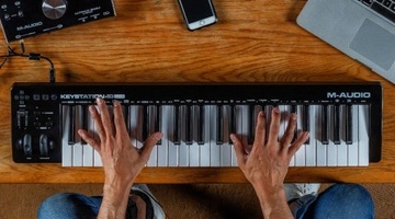M-AUDIO Keystation 49 MIDI-клавиатура MK3 49 клавиш USB Черный
