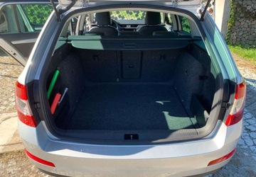 Skoda Octavia III Kombi 1.6 TDI CR DPF 110KM 2014 Skoda Octavia Skoda Octavia 1.6 TDI (Green tec) Ambition 1.6 Diesel 110KM, zdjęcie 18