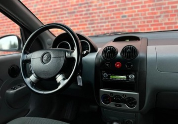 Chevrolet Aveo T200 Hatchback 1.4 i 16V 94KM 2004 Chevrolet Aveo automat klima Gwarancja w cenie Warszawa VRAV 1.4 Benzyna, zdjęcie 5