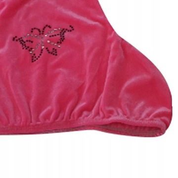 aksamitno-różowe ochraniacze na buty do