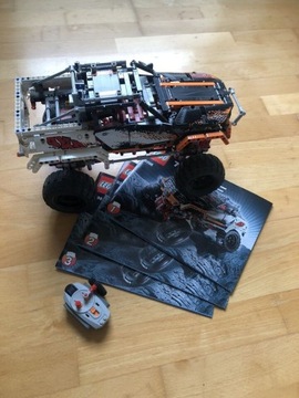 LEGO Technic 9398 - Wóz z napędem 4x4