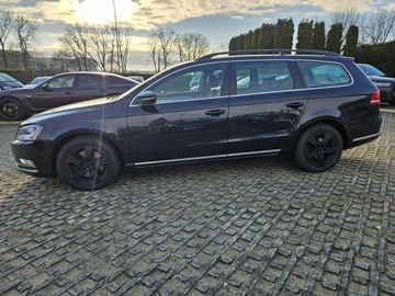 Volkswagen Passat B7 Variant 1.6 TDI CR DPF BlueMotion 105KM 2011 Volkswagen Passat 1,6 diesel 105KM nawigacja, zdjęcie 18