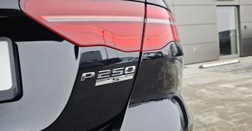 Jaguar XE Sedan Facelifting 2.0 i4P 250KM 2019 Jaguar XE 2.0 Benzyna 250KM, zdjęcie 20