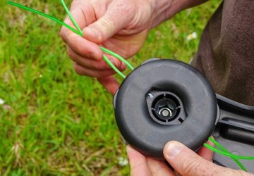 ŻYŁKA TNĄCA KOSY SPALINOWEJ PODKASZARKI WYKASZARKI GWIAZDA 3,0mm 100m MOCNA