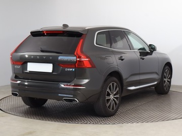 Volvo XC60 II Crossover D5 235KM 2018 Volvo XC60 D5 AWD, Salon Polska, 231 KM, 4X4, zdjęcie 4