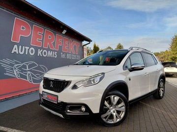 Peugeot 2008 I SUV Facelifting 1.2 PureTech 110KM 2018 Peugeot 2008 Automat Panorama Kamera Navi Sensor Alu 1.2 Benzyna 110KM