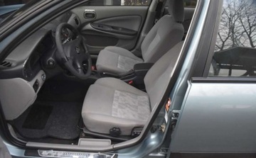 Nissan Almera II Sedan 1.5 90KM 2002 Nissan Almera Nissan Almera 1.5 Comfort High 1.5 Benzyna 90KM, zdjęcie 8