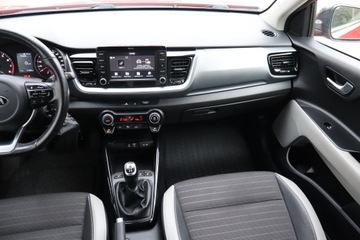 Kia Stonic Crossover 1.0 T-GDI 100KM 2019 Kia Stonic 1.0 T-GDI, Salon Polska, 1. Właściciel, zdjęcie 7