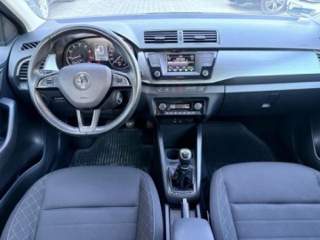 Skoda Fabia III Kombi 1.2 TSI 110KM 2015 Skoda Fabia 1.2 TSI 110KM Style Grzane Fotele Czujniki Parkowania Salon, zdjęcie 9