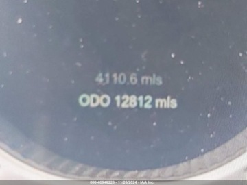 Aston Martin DB11 Coupe 4.0 V8 503KM 2018 Aston Martin DB11 2018 4.0l 4.0 Benzyna 503KM, zdjęcie 11