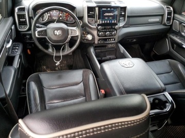  RAM 1500 2021r., Laramie, od ubezpieczalni 5.7 Benzyna 395KM, zdjęcie 7