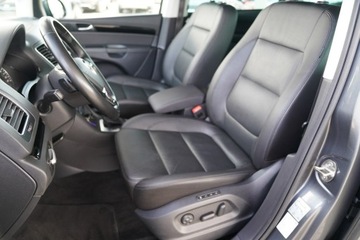 Volkswagen Sharan II Van Facelifting 2.0 TDI 177KM 2020 Volkswagen Sharan HIGHLINE panorama LINE ASSIST na, zdjęcie 19