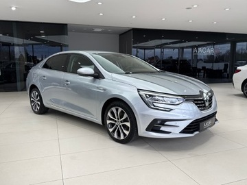 Renault Megane IV GrandCoupe Facelifting 1.3 TCe 140KM 2022 Renault Megane Intens / Ambiente / Kamera cofania, zdjęcie 4