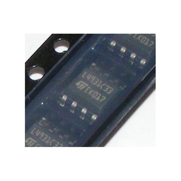 L4931CD33 Stabilizator napięcia 3,3V SO-8 STM x3