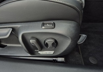 Volkswagen Passat B8 Variant Facelifting 2.0 TDI SCR 150KM 2025 Volkswagen Passat Variant Elegance 2.0TDI 150KM DSG Gwarancja Matrix ACC K, zdjęcie 14