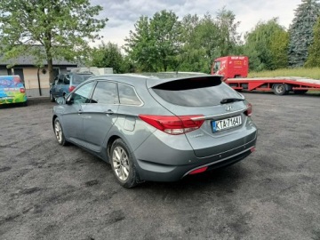 Hyundai i40 Kombi Facelifting 1.7 CRDi 141KM 2018 Hyundai i40 1.7CRDI 141km 18r Automat, zdjęcie 2