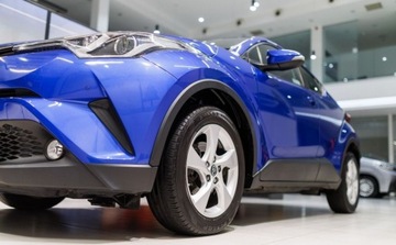 Toyota C-HR I Crossover 1.2L Turbo 116KM 2019 Toyota C-HR 1.2 T Premium 1.2 Benzyna 116KM, zdjęcie 13