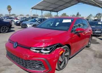 Volkswagen Golf VIII 2024 Volkswagen Golf 2024, 2.0L, GTI S 2.0 Benzyna 241KM, zdjęcie 2