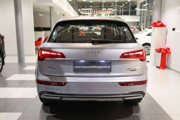Audi Q5 II SUV Facelifting 2.0 40 TDI 204KM 2023 Audi Q5 40 TDI mHEV Quattro S tronic 2.0 Diesel 204KM, zdjęcie 3