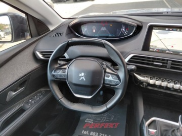 Peugeot 3008 II Crossover 1.2 PureTech 130KM 2019 Peugeot 3008 Full LED Navi Kamera Klimatronik Sensor 1.2 Benzyna 130KM, zdjęcie 20