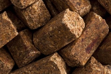 Лакомство ST.HIPPOLYT Lobs для лошадей 1кг