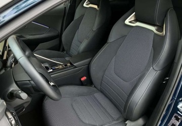 Toyota C-HR II SUV 1.8 Hybrid 140KM 2025 Toyota C-HR Toyota C-HR 1.8 Hybrid Executive 1.8 Hybryda 140KM, zdjęcie 36