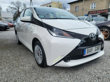 Toyota Aygo II Hatchback 5d 1.0 VVT-i 69KM 2016 Toyota Aygo 1.0 70 KM Org Przebieg Ładny Stan, zdjęcie 4