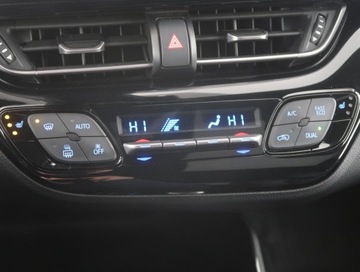 Toyota C-HR I Crossover 1.8 Hybrid 122KM 2016 Toyota C-HR 1.8 Hybrid, Salon Polska, Serwis ASO, zdjęcie 11