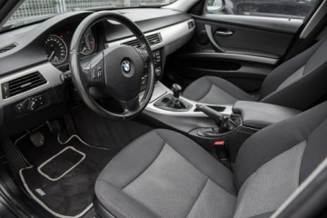 BMW Seria 3 E90-91-92-93 Limuzyna E90 318d 143KM 2007 BMW 320 M47 Rozrząd z przodu ! Szyberdach !, zdjęcie 5