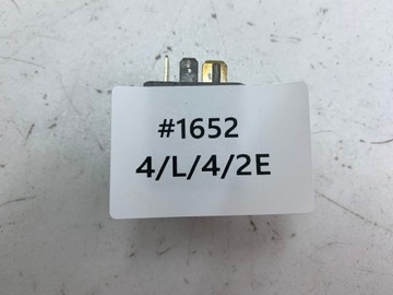 AUDI A6 C5 RELÉ PUMPY PALIVA 372 4D0951253