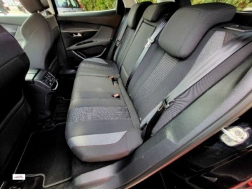 Peugeot 3008 II Crossover 1.6 BlueHDi 120KM 2018 Peugeot 3008 AutomatZarejestrowany GWARANCJA 1.6 Diesel 120KM, zdjęcie 5